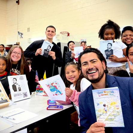 Author and Emmy Award-winning journalist joins families at Tenth & Green Elementary to promote reading, creativity and bilingual storytelling